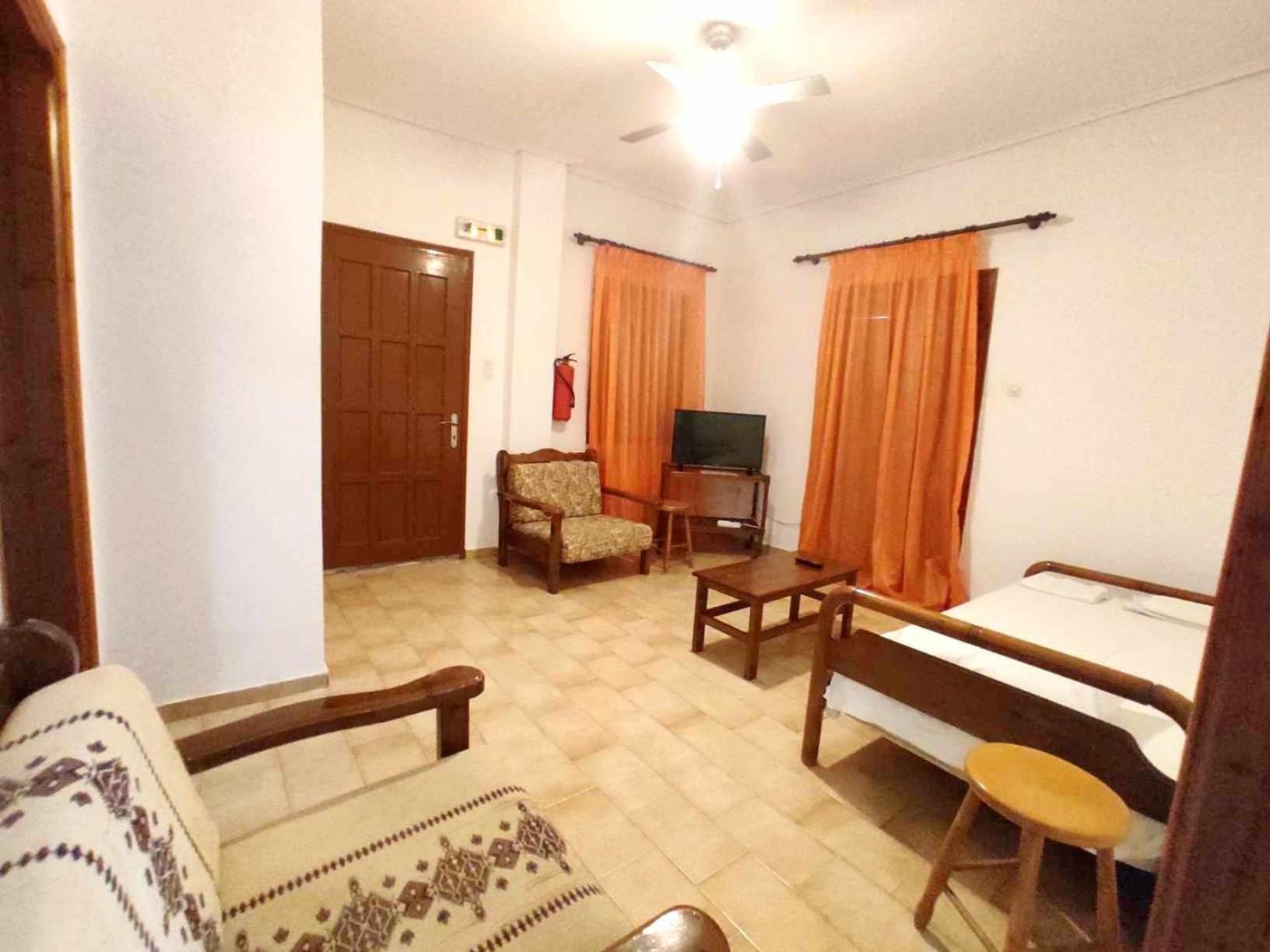 Apartament Politis Sudios Batsíon Zewnętrze zdjęcie